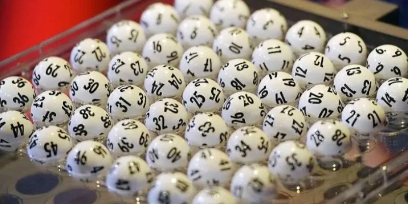  Ảnh hưởng tài chính và đời sống cộng đồng địa phương